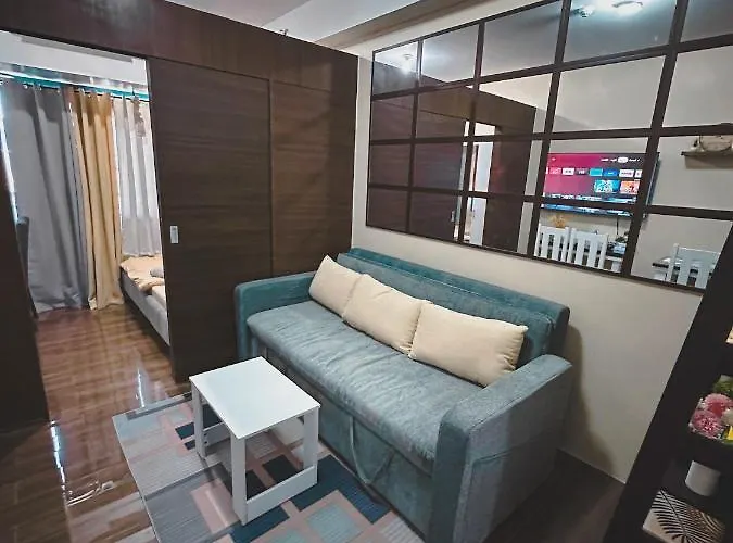 In Air Residences Makati Wifi Netflix Disney, Pool & Mall Apartment
