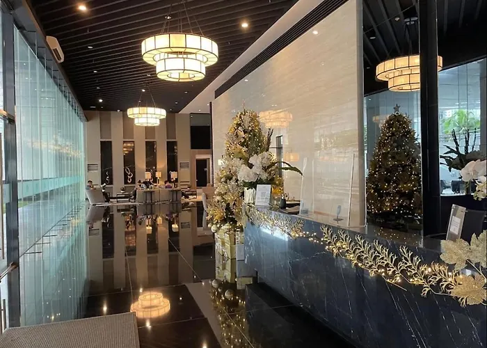 In Air Residences Makati Wifi Netflix Disney, Pool & Mall *