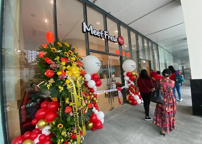 In Air Residences Makati Wifi Netflix Disney, Pool & Mall Apartment Manila