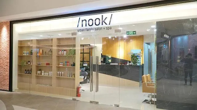 In Air Residences Makati Wifi Netflix Disney, Pool & Mall *